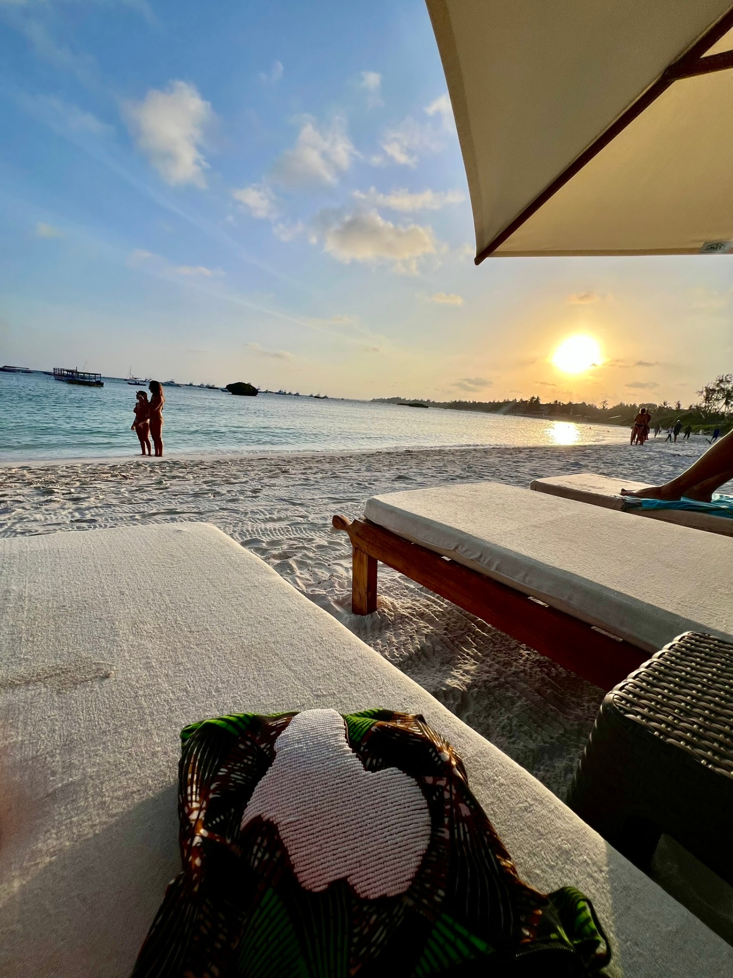Tramonto sulla spiaggia di Turtle Bay a Watamu